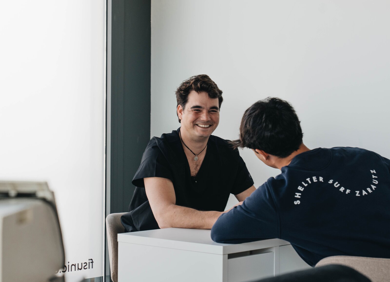 Marc Sánchez i Ivan Caballero a la consulta de Fisunic